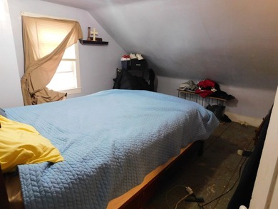 Investors take notice! This 3 bedroom 2 bathroom home nestled in - photo 19