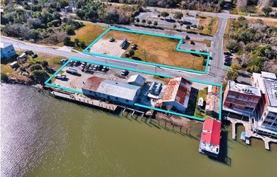 PRIME COMMERCIAL LISTING WITH NUMEROUS POSSIBILITIES TO MONETIZE - photo 3