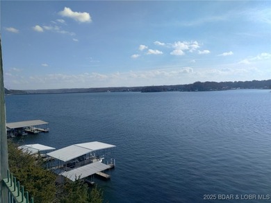 Impeccable 3-bedroom, 3-bath furnished lakefront condo with - photo 29