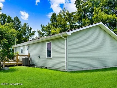 Welcome to this charming 3-bedroom, 2-bath site-built home - photo 36