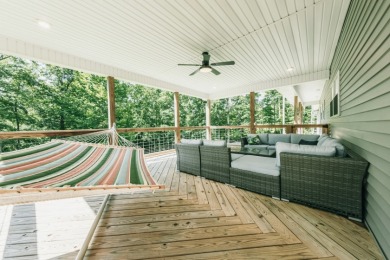 Sleeps 8-12! 2 +/- ACRES, Dock & Garage By Laurel Branch! - photo 23