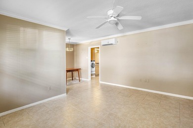 Discover comfort & convenience in this charming 1bdrm, 1bath 1st - photo 5