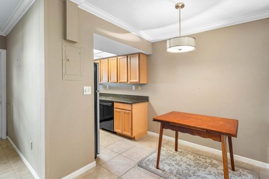 Discover comfort & convenience in this charming 1bdrm, 1bath 1st - photo 8