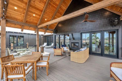 Smith Lake (Bear Pen) A true custom build in one of the most - photo 6