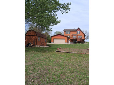 Nestled into a quiet cove, this 1 1/2 story home offers 3 - photo 22