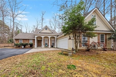 Lake Lanier Home For Sale in Cumming Georgia