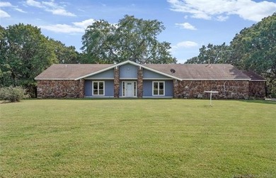 Welcome to your own private slice of Oklahoma paradise! Nestled - photo 1