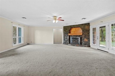Welcome to your own private slice of Oklahoma paradise! Nestled - photo 8