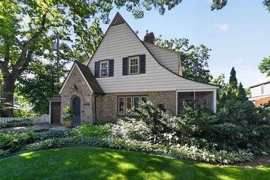 Additional listing photo 2