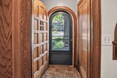 Additional listing photo 4