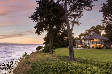 Discover an unparalleled oceanfront oasis on the California - photo 2