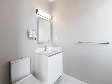 Sophisticated waterfront condo in the heart of Fort Lauderdale - photo 21