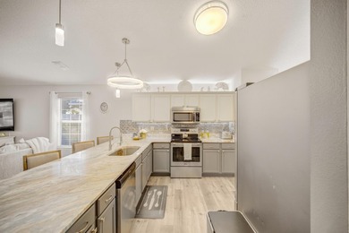 Set within the desirable Driftwood Estates community of Santa - photo 25