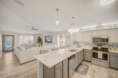 Set within the desirable Driftwood Estates community of Santa - photo 31