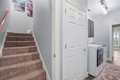 Movie theater? Covered heated pool? This stunning 5 bed, 4 bath - photo 33