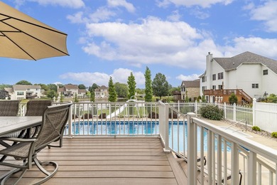 Custom-built 4 bed, 4 bath two-story home with a 3-car garage - photo 38