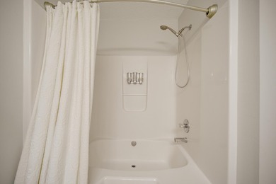 Set within the desirable Driftwood Estates community of Santa - photo 41