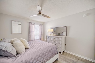 Set within the desirable Driftwood Estates community of Santa - photo 45