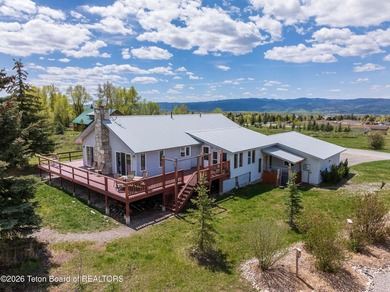 Golf Course Home with Stunning Mountain Views! Spacious - photo 1