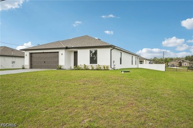 House is complete and move-in ready! Introducing the Tortuga, a - photo 3