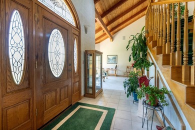 A rare Redding legacy estate - nearly 16 acres with three - photo 4