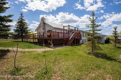 Golf Course Home with Stunning Mountain Views! Spacious - photo 6