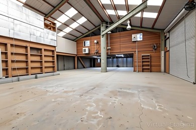A rare Redding legacy estate - nearly 16 acres with three - photo 8