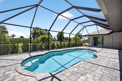 GOLF VIEWS! BEAUTIFUL 3 BEDROOM, 2 BATH, 3-CAR GARAGE HOME IN - photo 3