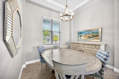 GOLF VIEWS! BEAUTIFUL 3 BEDROOM, 2 BATH, 3-CAR GARAGE HOME IN - photo 8