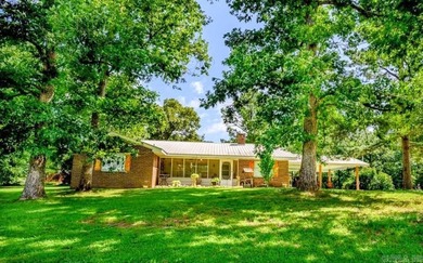 (private lake, pond, creek) Home Active Under Contract in Mena Arkansas