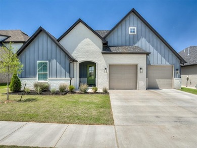 This luxury-inspired home in Highland Ranch is better than new - photo 1