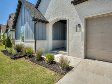 This luxury-inspired home in Highland Ranch is better than new - photo 4