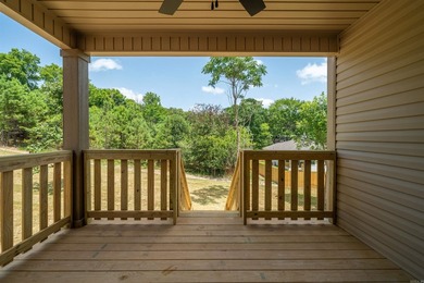Discover quality craftsmanship and modern comfort in this - photo 4