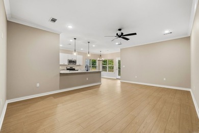 Discover quality craftsmanship and modern comfort in this - photo 7