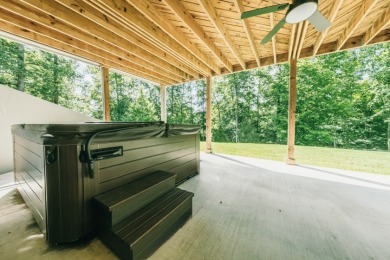 Sleeps 8-12! 2 +/- ACRES, Dock & Garage By Laurel Branch! - photo 26