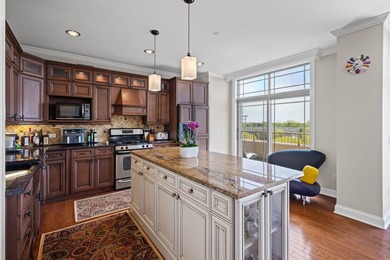 Corner Penthouse Condo for Sale - Luxury 3 Bedroom, 2 Bath with - photo 16
