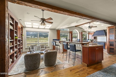 Welcome to your dream horse property! Tucked behind an automatic - photo 16