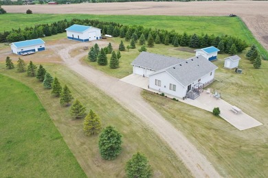 Showings Begin THURSDAY JUNE 4TH. The best of both worlds - 18 - photo 1