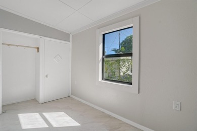 Fully updated 3BR/2BA home in historic North Palm Beach with 1 - photo 21
