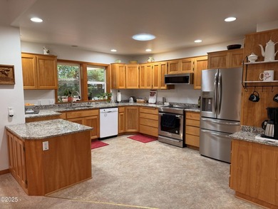 Award Winning Little Whale Cove Community! Spacious one level - photo 22