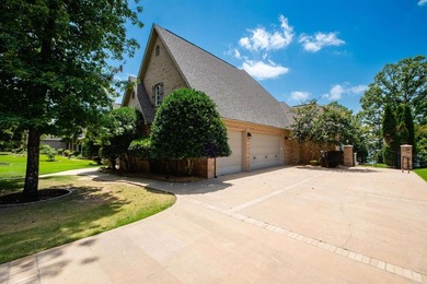 Experience lakefront living at its finest in Hurricane Lake - photo 3