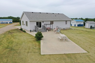 Showings Begin THURSDAY JUNE 4TH. The best of both worlds - 18 - photo 4