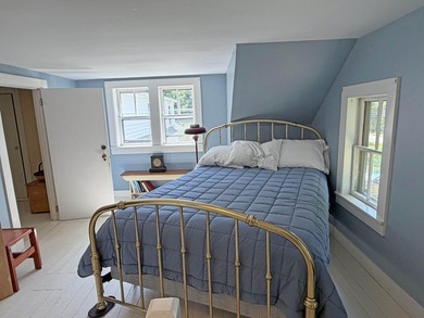 Charming and well-cared-for farmhouse situated on 17 beautiful - photo 24