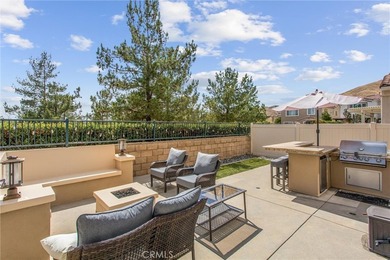 Welcome to 11822 Cobblestone Place, a beautifully maintained - photo 4