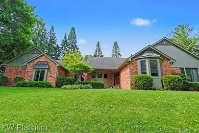 ***All Offers Due by Thursday, June 25th at 6pm *** Rare Find in - photo 25