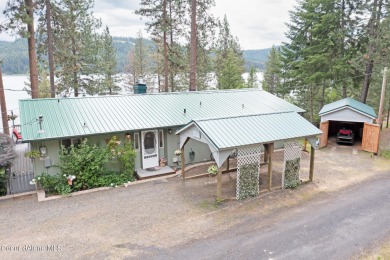 Round Lake Home For Sale in Worley Idaho