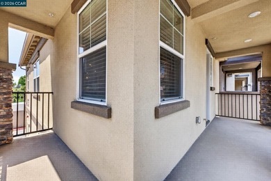 Modern elegance meets everyday comfort in this stunning - photo 34