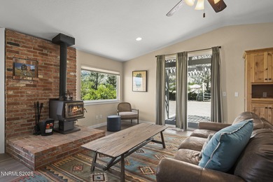 Welcome to your dream horse property! Tucked behind an automatic - photo 34