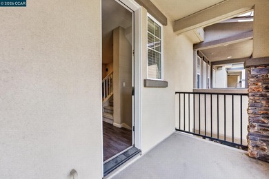 Modern elegance meets everyday comfort in this stunning - photo 35