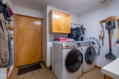 Award Winning Little Whale Cove Community! Spacious one level - photo 35